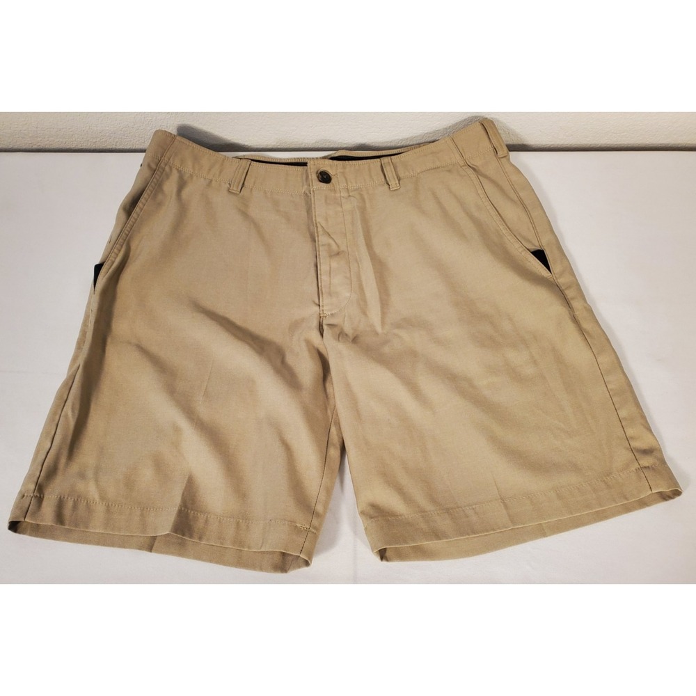 Haggar H26 Active Fit Beige Flat Front Golf Shorts Mens Size‎ 38